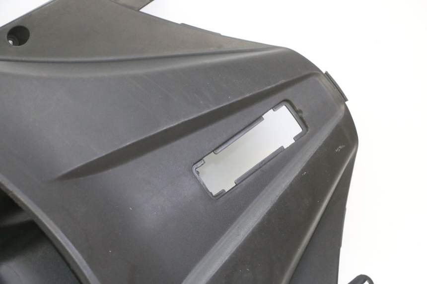 photo de TAPA FRONTAL INTERIOR MOTRON BREEZY 4T 50 (2021 - 2025) - Características distintivas