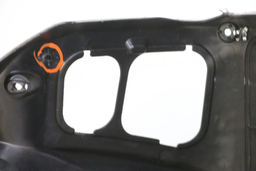 photo de PANEL INTERIOR SUZUKI BURGMAN 125 (2007 - 2014) - Recambio usado revisado
