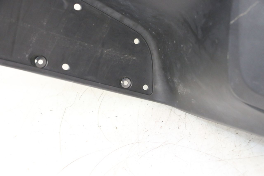 photo de PANEL INTERIOR SUZUKI BURGMAN 125 (2007 - 2014) - Vista general del producto