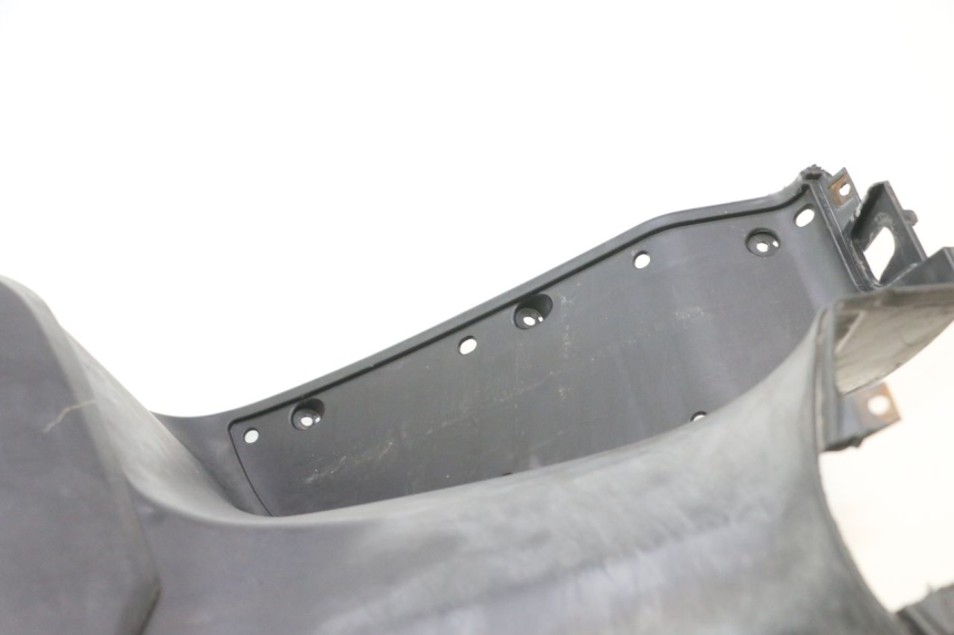 photo de PANEL INTERIOR SUZUKI BURGMAN 125 (2007 - 2014) - Características distintivas