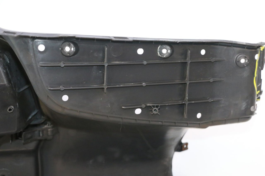 photo de PANEL INTERIOR SUZUKI BURGMAN 125 (2007 - 2014) - Otra vista del artículo