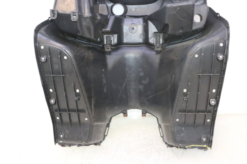 photo de PANEL INTERIOR SUZUKI BURGMAN 125 (2007 - 2014) - Primer plano técnico