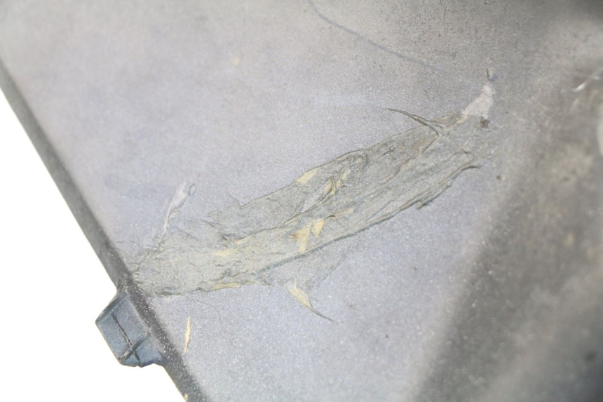 photo de PANEL INTERIOR YAMAHA BW'S 50 (1999 - 2003) - Detalle de la pieza