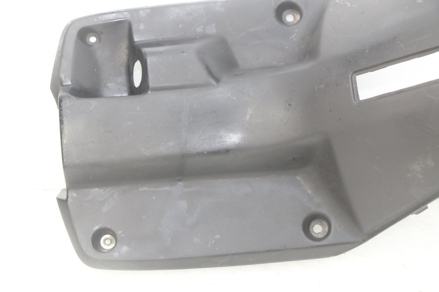 photo de PANEL INTERIOR YAMAHA BW'S 50 (1999 - 2003) - Detalles de los puntos de fijación