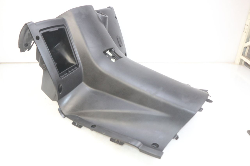 photo de PANEL INTERIOR PEUGEOT CITYSTAR 2T 50 (2018 - 2021) - Zoom estado de uso