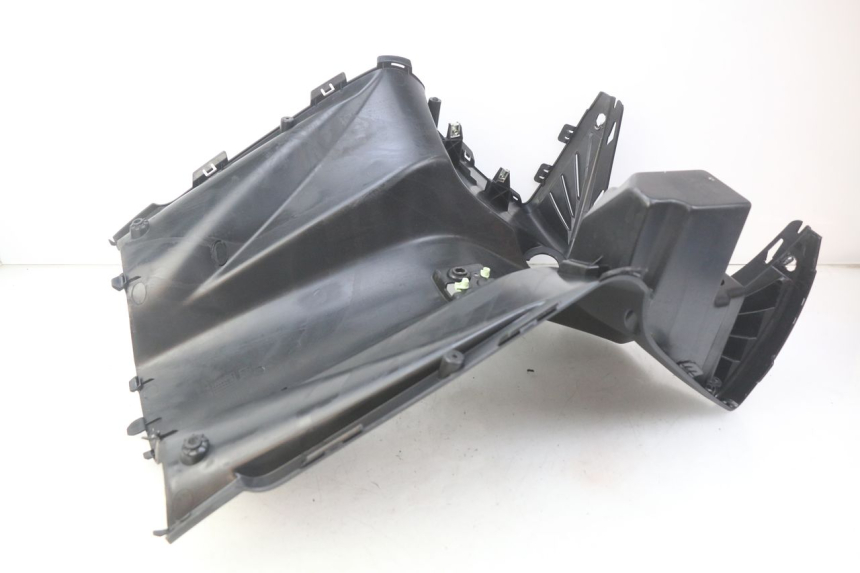 photo de PANEL INTERIOR PEUGEOT CITYSTAR 125 (2011 - 2017) - Otra perspectiva