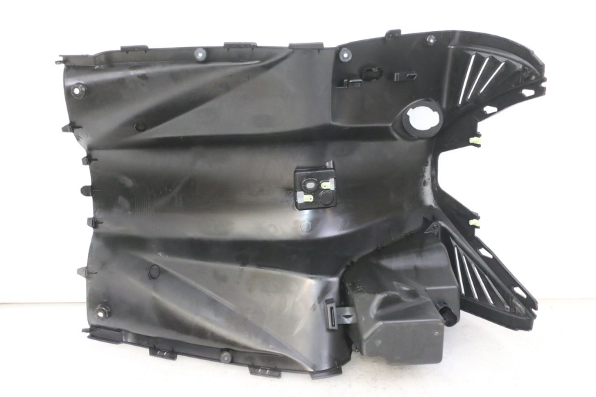 photo de PANEL INTERIOR PEUGEOT CITYSTAR 50 (2013 - 2017) - Detalles de los puntos de fijación