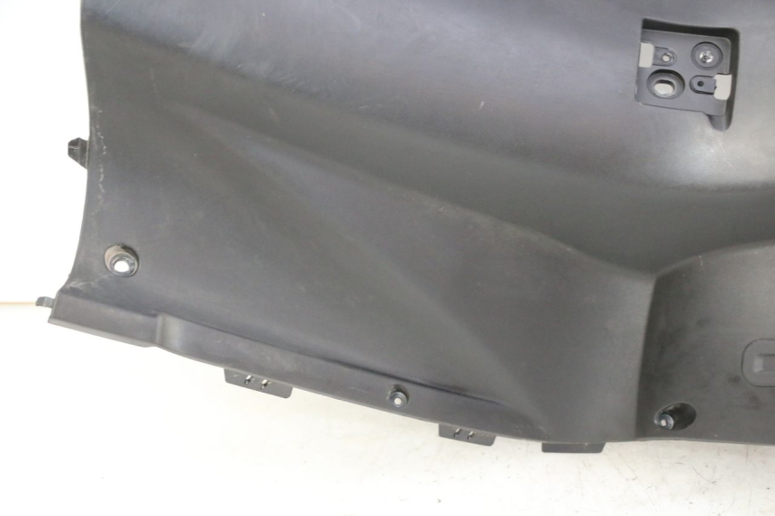 photo de PANEL INTERIOR PEUGEOT CITYSTAR 50 (2013 - 2017) - Enfoque en la estructura