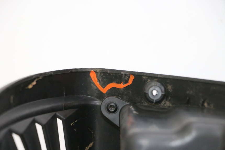 photo de PANEL INTERIOR PEUGEOT CITYSTAR 50 (2013 - 2017) - Zoom estado de uso