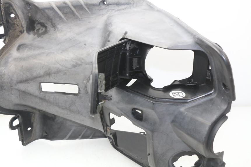photo de PANEL INTERIOR YAMAHA CYGNUS X 125 (2004 - 2007) - Detalle de la pieza
