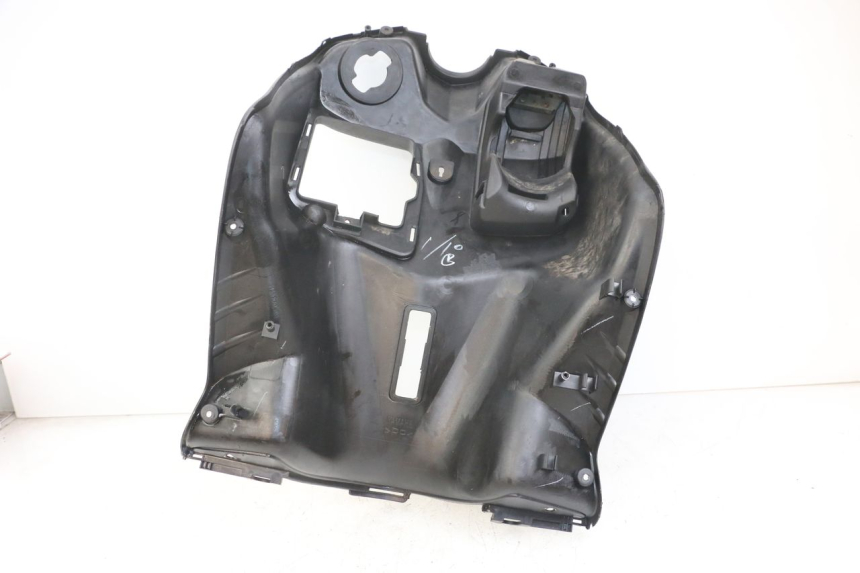 photo de PANEL INTERIOR YAMAHA CYGNUS X 125 (2004 - 2007) - Detalle de la pieza