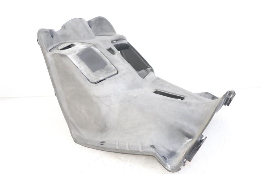 photo de PANEL INTERIOR YAMAHA CYGNUS X 125 (2004 - 2007) - Detalles de los puntos de fijación