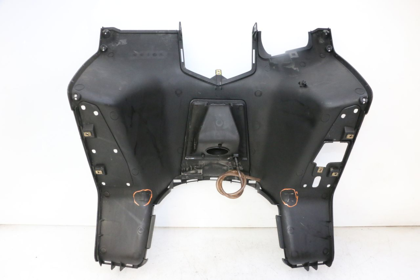 photo de TAPA FRONTAL INTERIOR KYMCO DINK STREET 125 (2009 - 2014) - Estado de la superficie y material