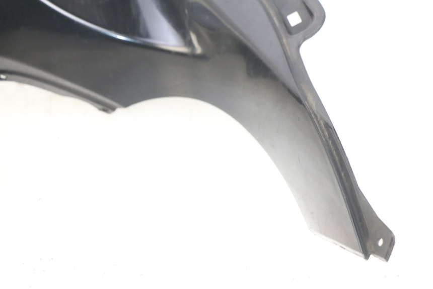 photo de PANEL INTERIOR DERECHO PIAGGIO BEVERLY 125 (2010 - 2015) - Primer plano técnico