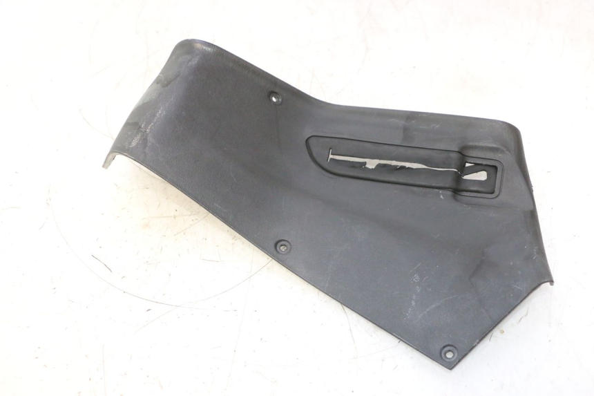 photo de TAPA FRONTAL INTERIOR GILERA GP 800 (2007 - 2013) - Vista principal