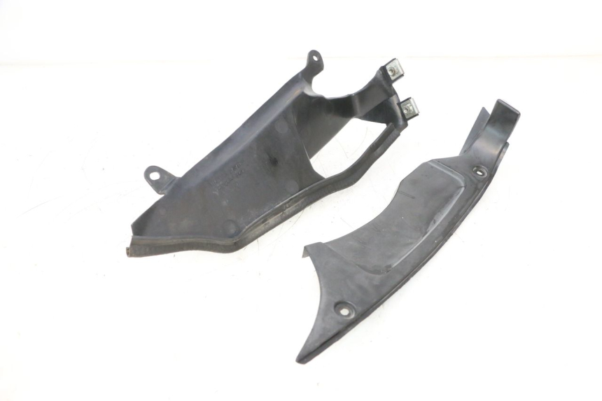 photo de TAPA FRONTAL INTERIOR KAWASAKI GPX F ZX750F 750 (1986 - 1990) - Vista principal