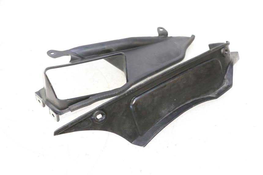 photo de TAPA FRONTAL INTERIOR KAWASAKI GPX F ZX750F 750 (1986 - 1990) - Zoom estado de uso