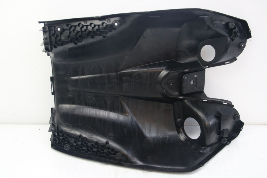 photo de PANEL INTERIOR YAMAHA D'ELIGHT DELIGHT 125 (2017 - 2020) - Detalle de la pieza