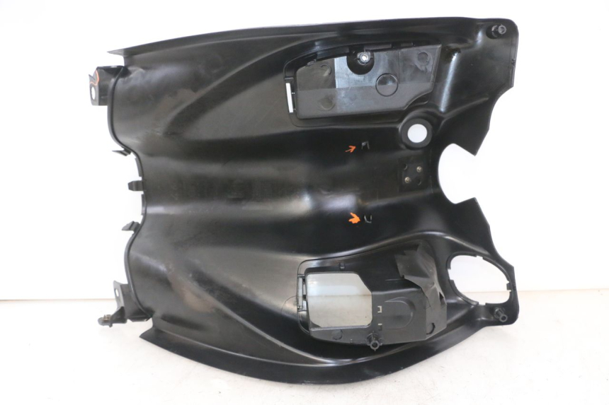 photo de PANEL INTERIOR PEUGEOT ELYSEO 125 (1999 - 2004) - Primer plano de alta resolución