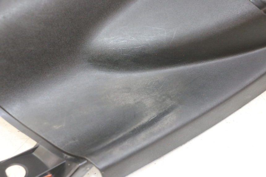 photo de PANEL INTERIOR PEUGEOT ELYSEO 125 (1999 - 2004) - Primer plano técnico