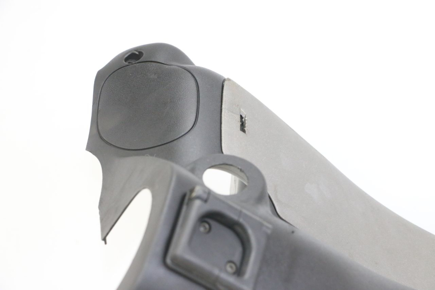 photo de TAPA FRONTAL INTERIOR PEUGEOT ELYSTAR 125 (2002 - 2007) - Otra vista del artículo