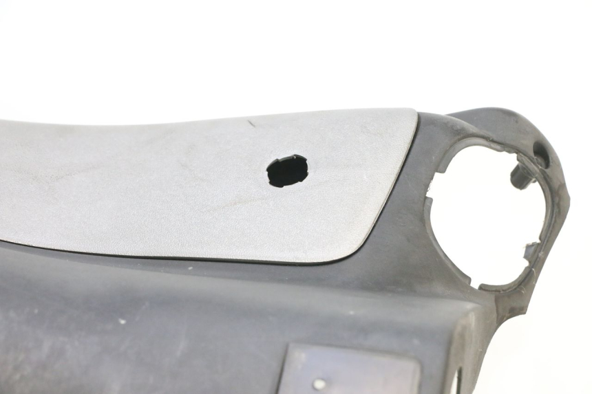 photo de PANEL INTERIOR PEUGEOT ELYSTAR 50 (2002 - 2014) - Perfil de la pieza de repuesto