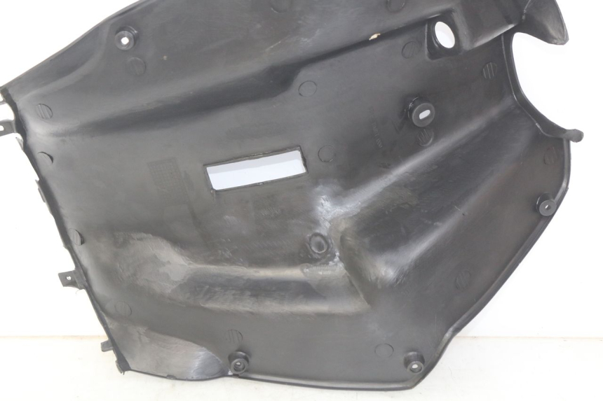 photo de PANEL INTERIOR KEEWAY F-ACT FACT 50 (2006 - 2011) - Zoom estado de uso