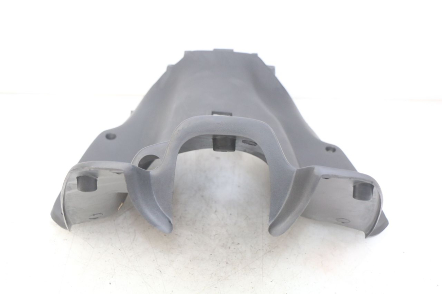 photo de PANEL INTERIOR KEEWAY F-ACT FACT 50 (2006 - 2011) - Detalles de los puntos de fijación