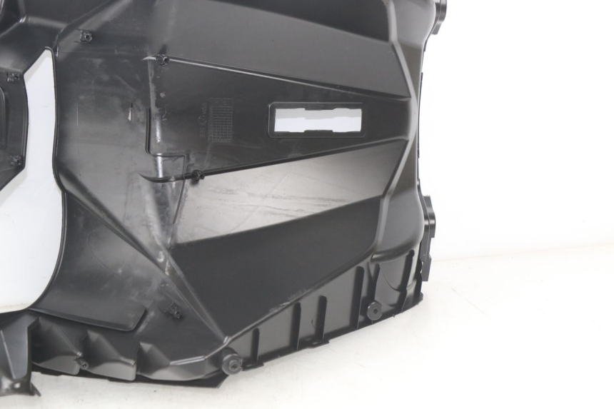 photo de TAPA FRONTAL INTERIOR JM MOTORS F45i 4T 50 (2020 - 2023) - Marcados y referencias originales