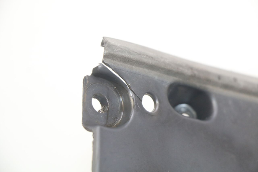 photo de PANEL INTERIOR HONDA FES PANTHEON 2T 125 (1998 - 2002) - Características distintivas