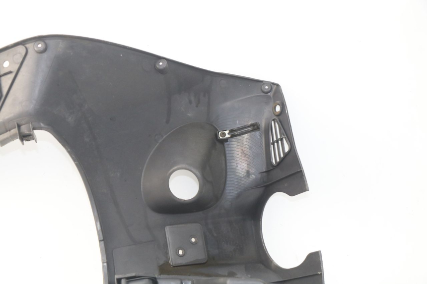 photo de TAPA FRONTAL INTERIOR HONDA FES PANTHEON 125 (2003 - 2007) - Zoom estado de uso