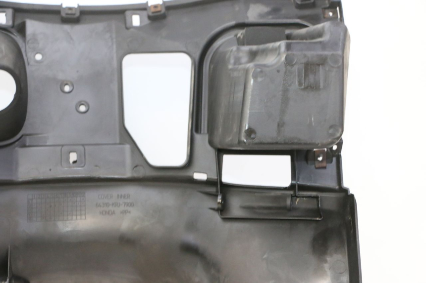 photo de PANEL INTERIOR HONDA FES S-WING SWING ABS 125 (2007 - 2015) - Zoom estado de uso