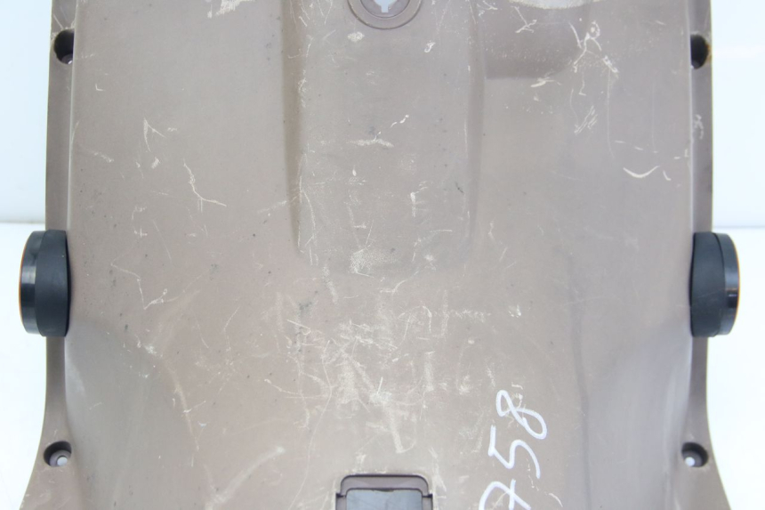 photo de PANEL INTERIOR SYM FIDDLE 2 50 (2008 - 2013) - Detalles de los puntos de fijación