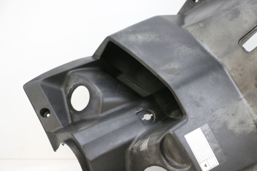 photo de TAPA FRONTAL INTERIOR MBK FLAME X 125 (2007 - 2016) - Enfoque en la estructura