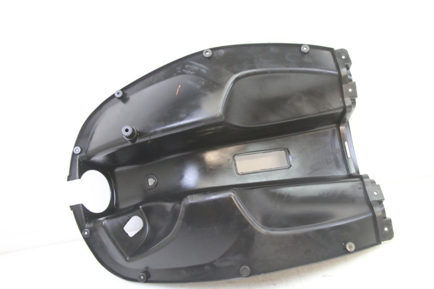 photo de TABLERO INTERIOR VENESI FLY RETRO 4T 50 (2020 - 2025) - Detalles de los puntos de fijación