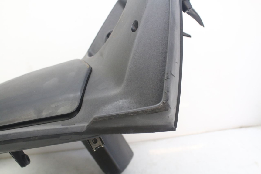 photo de TAPA FRONTAL INTERIOR PEUGEOT GEOPOLIS RS 125 (2007 - 2009) - Vista general del producto