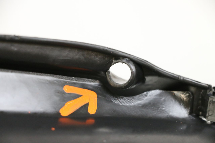 photo de TAPA FRONTAL INTERIOR EUROCKA GTR 50 (2018 - 2021) - Primer plano de alta resolución