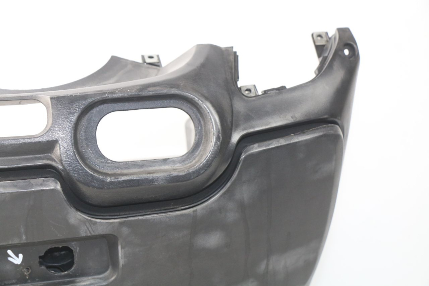 photo de TAPA FRONTAL INTERIOR SYM GTS EVO 125 (2009 - 2013) - Otra vista del artículo