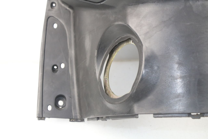 photo de TAPA FRONTAL INTERIOR SYM GTS EVO 125 (2009 - 2013) - Recambio usado revisado