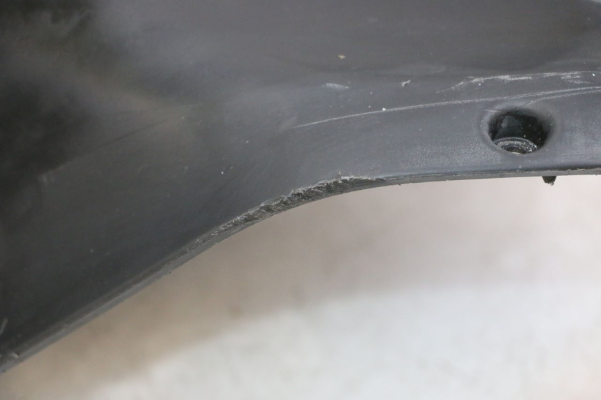 photo de TAPA FRONTAL INTERIOR DAELIM HISTORY 125 (2001 - 2002) - Foto de producto adicional