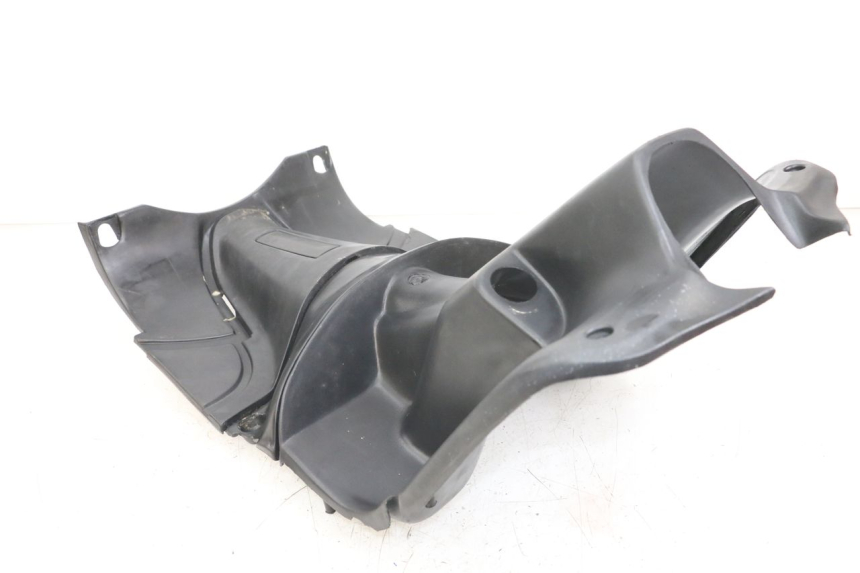 photo de TAPA FRONTAL INTERIOR KEEWAY HURRICANE 50 (2006 - 2019) - Detalles de los puntos de fijación