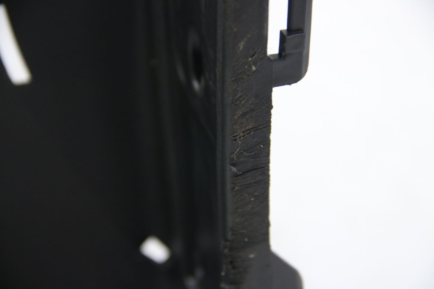 photo de TABLERO INTERIOR INFERIOR KYMCO DOWNTOWN ABS 125 (2015 - 2017) - Otra vista del artículo