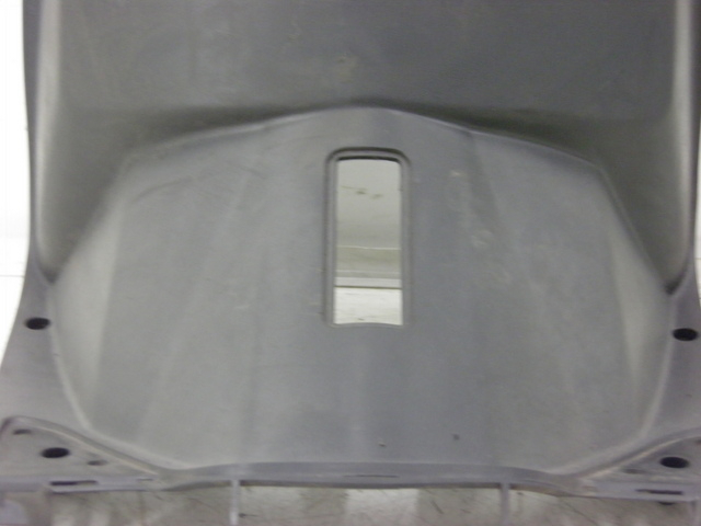 photo de TAPA FRONTAL BAJO PEUGEOT V-CLIC VCLIC 50 (2007 - 2013) - Primer plano técnico