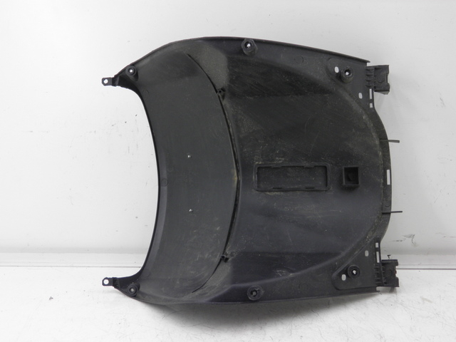 photo de TAPA FRONTAL BAJO QINGQI SPEEDY 50 (2005 - 2007) - Detalles de los puntos de fijación