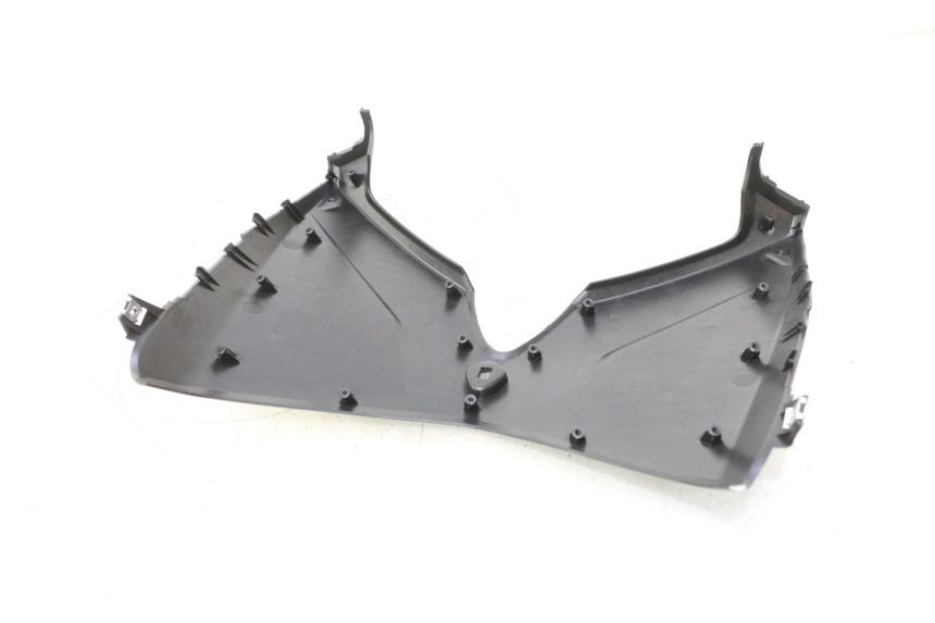 photo de TAPA FRONTAL BAJO JM MOTORS R-MAX TECH 50 (2024 - 2026) - Detalle de la pieza