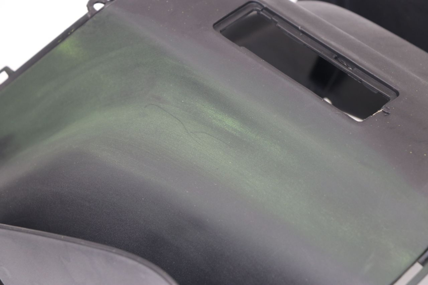 photo de TAPA FRONTAL BAJO SYM SYMPLY 4T 50 (2012 - 2015) - Estado de la superficie y material