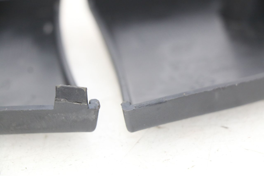 photo de PANEL INTERIOR INFERIOR PIAGGIO VESPA PRIMAVERA 2T 50 (2013 - 2018) - Vista general del producto