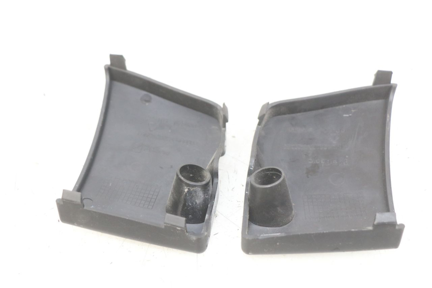 photo de PANEL INTERIOR INFERIOR PIAGGIO VESPA PRIMAVERA 2T 50 (2013 - 2018) - Detalle de la pieza