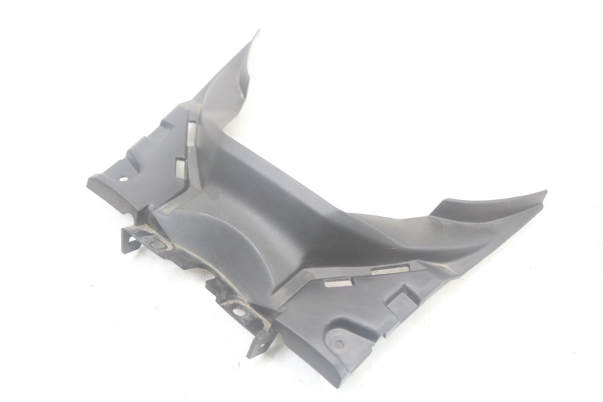 photo de TABLERO INTERIOR INFERIOR YAMAHA XMAX X-MAX ABS 125 (2017 - 2020) - Zoom estado de uso