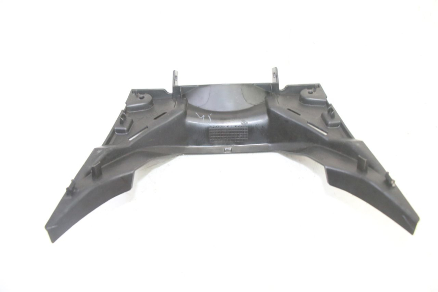 photo de TAPA FRONTAL BAJO YAMAHA XMAX X-MAX 125 (2021 - 2025) - Zoom estado de uso